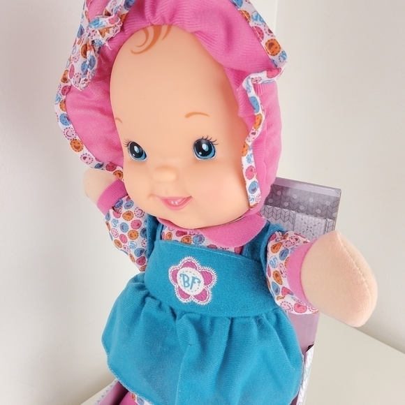BABY'S first giggles doll New - Picture 4 of 9